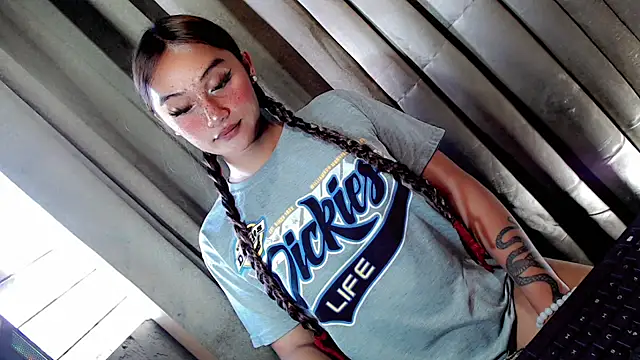 Snapshot of Jessicasfantasy chatting on March 2026 11:41:01 PM Jessicasfantasy online show from March 2026 11:41:01 PM