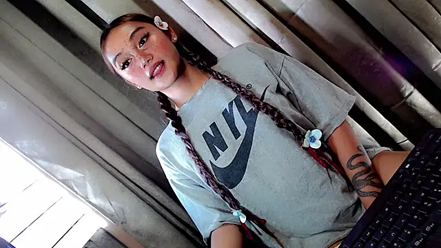 Snapshot of Jessicasfantasy chatting on March 2026 01:39:02 AM Jessicasfantasy online show from March 2026 01:39:02 AM