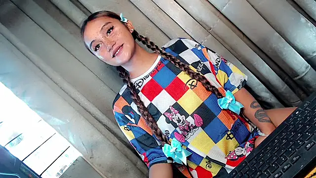 Snapshot of Jessicasfantasy chatting on April 2026 07:48:02 AM Jessicasfantasy online show from April 2026 07:48:02 AM