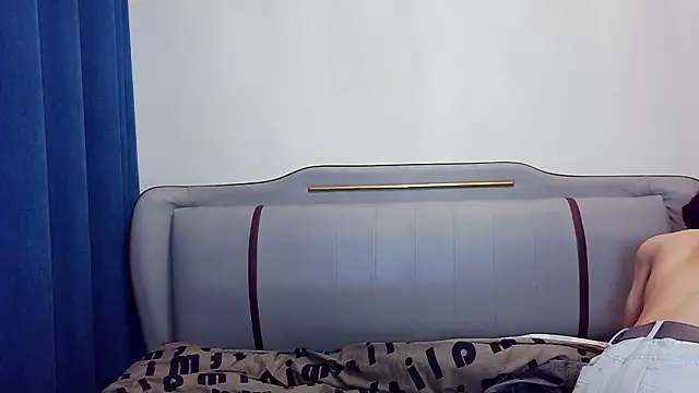 Snapshot of XX-XIUXIU chatting on March 2026 12:52:02 PM XX-XIUXIU online show from March 2026 12:52:02 PM