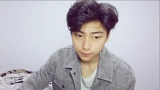 Snapshot of XX-XIUXIU chatting on April 2026 01:00:02 PM XX-XIUXIU online show from April 2026 01:00:02 PM