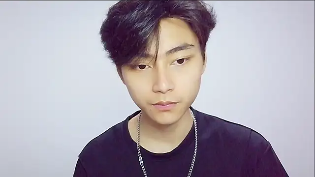 Snapshot of XX-XIUXIU chatting on April 2026 12:21:02 PM XX-XIUXIU online show from April 2026 12:21:02 PM