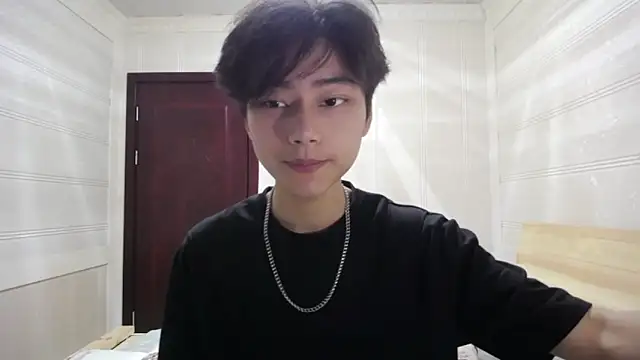 Snapshot of XX-XIUXIU chatting on April 2026 12:47:02 PM XX-XIUXIU online show from April 2026 12:47:02 PM