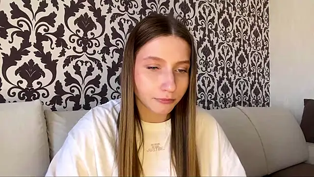 Snapshot of AdaGossett chatting on April 2026 02:25:02 PM AdaGossett online show from April 2026 02:25:02 PM