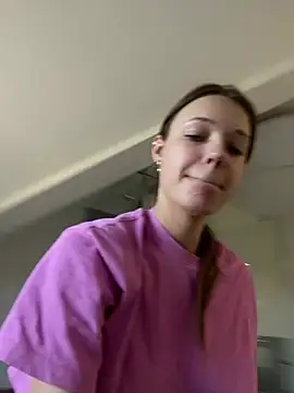 SophiaWestend online show from April 2026 08:47:01 AM