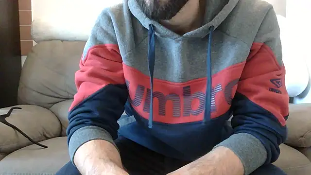 AmicisegretiITA online show from April 2026 11:11:01 AM