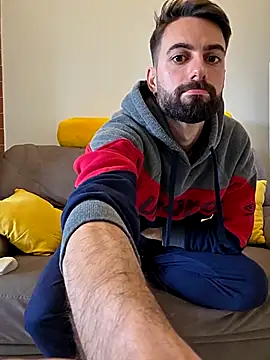 AmicisegretiITA online show from April 2026 09:26:01 AM