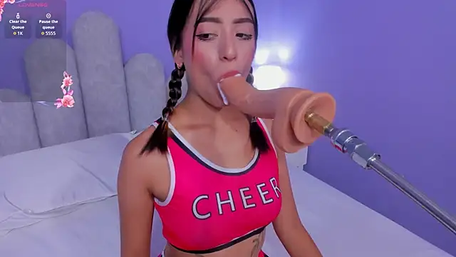 danna sucker online show from April 2026 03:09:01 PM