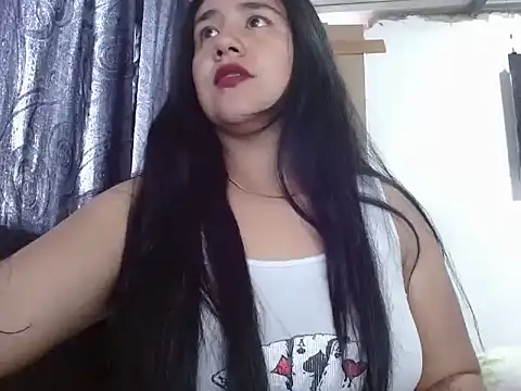 Snapshot of mia_beautiful1 chatting on April 2026 07:30:01 PM mia beautiful1 online show from April 2026 07:30:01 PM