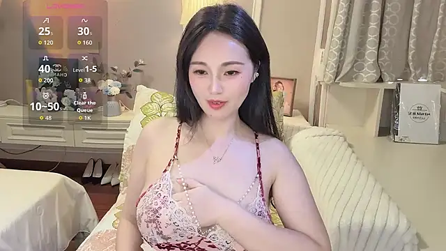 Snapshot of KCYE-CC chatting on August 2026 04:12:02 AM KCYE-CC online show from August 2026 04:12:02 AM
