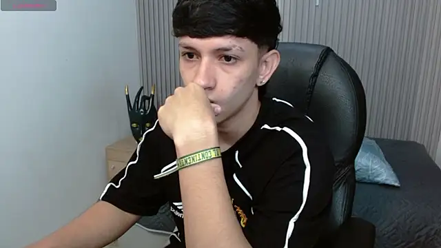 AdrianFranko online show from March 2026 02:09:02 PM