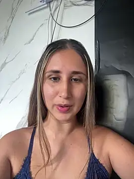 VictoriaWhitmore online show from April 2026 03:45:01 PM