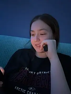 charmingggirl online show from April 2026 07:58:02 PM