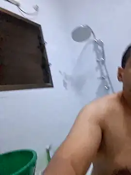 Layzie86 online show from March 2026 03:48:02 PM