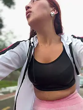 Queen Scatlett online show from March 2026 12:43:02 PM