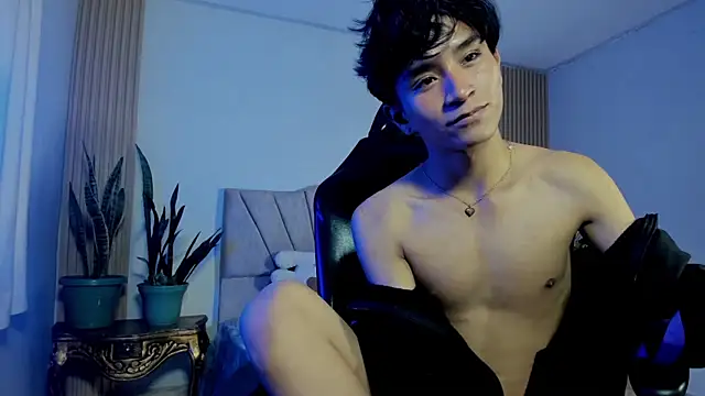 Snapshot of cococumps chatting on April 2026 12:39:01 PM cococumps online show from April 2026 12:39:01 PM