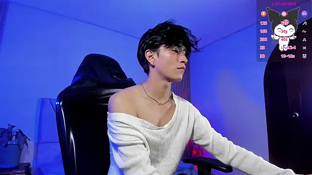 Snapshot of cococumps chatting on April 2026 11:33:02 AM cococumps online show from April 2026 11:33:02 AM