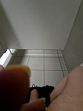 OssiBigCum online show from March 2026 10:32:01 PM