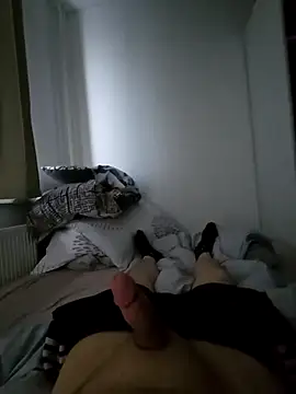 OssiBigCum online show from April 2026 01:34:01 PM