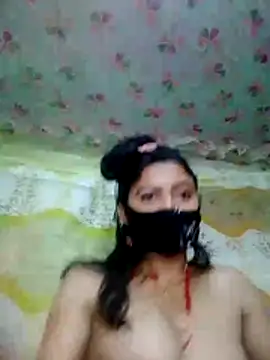 Sexy moon45 online show from March 2026 07:18:02 PM