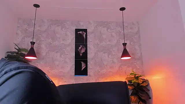 ian jacob online show from April 2026 08:28:02 PM