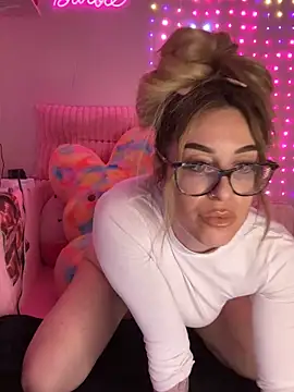 laurenlotus online show from March 2026 02:22:01 AM