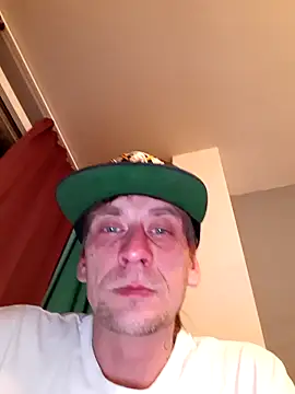 Snapshot of Tripiiik chatting on March 2026 02:58:02 AM Tripiiik online show from March 2026 02:58:02 AM