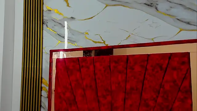 Tiana hots online show from April 2026 11:22:02 PM