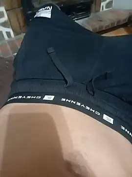 Snapshot of rafaelfaria chatting on March 2026 04:18:01 AM rafaelfaria online show from March 2026 04:18:01 AM