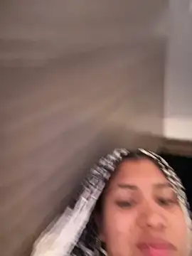 Laila LS online show from July 2026 01:15:02 PM