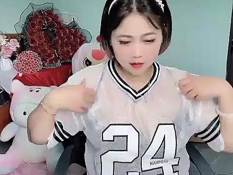 Snapshot of Nhanlu009 chatting on March 2026 04:34:02 AM Nhanlu009 online show from March 2026 04:34:02 AM