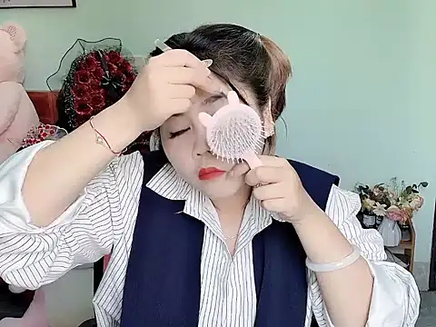 Snapshot of Nhanlu009 chatting on March 2026 08:04:01 AM Nhanlu009 online show from March 2026 08:04:01 AM