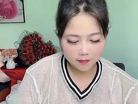 Snapshot of Nhanlu009 chatting on April 2026 08:45:01 AM Nhanlu009 online show from April 2026 08:45:01 AM