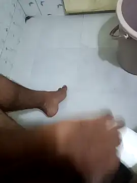 ursmanis online show from May 2026 02:51:02 AM