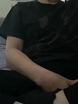 tieuvy6 online show from April 2026 12:41:01 AM