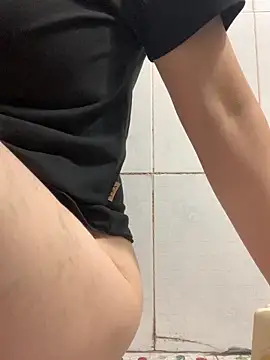 tieuvy6 online show from April 2026 06:40:02 AM