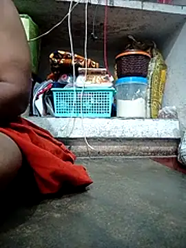 hottsexyy online show from May 2026 06:31:01 AM