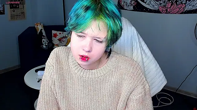 LittleKittenStar online show from March 2026 03:00:01 AM