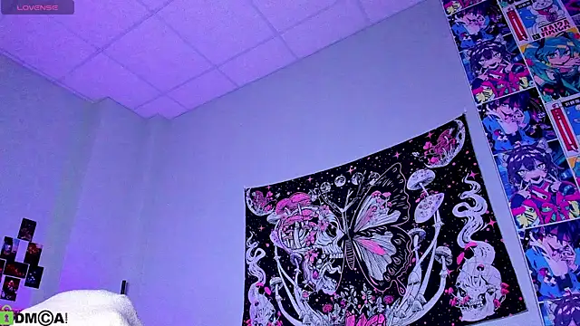 LittleKittenStar online show from March 2026 02:44:02 AM