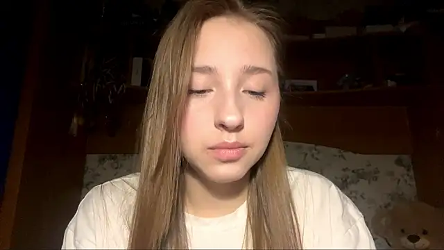 Snapshot of Vickyfaith chatting on April 2026 10:08:02 PM Vickyfaith online show from April 2026 10:08:02 PM