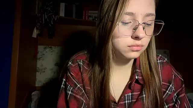 Snapshot of Vickyfaith chatting on April 2026 08:25:02 PM Vickyfaith online show from April 2026 08:25:02 PM