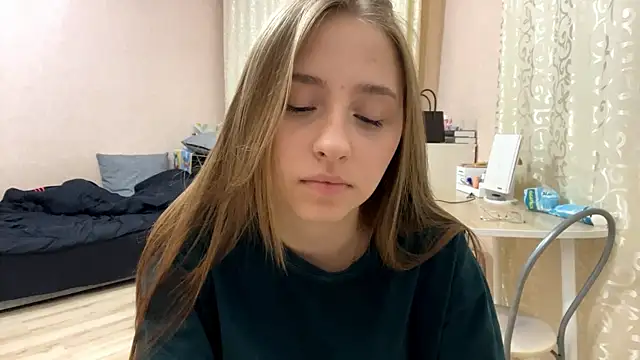 Snapshot of Vickyfaith chatting on April 2026 07:21:02 PM Vickyfaith online show from April 2026 07:21:02 PM