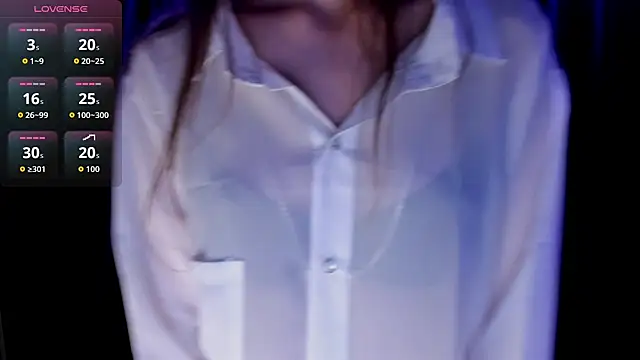 Emily Nelsonn online show from July 2026 05:04:02 PM
