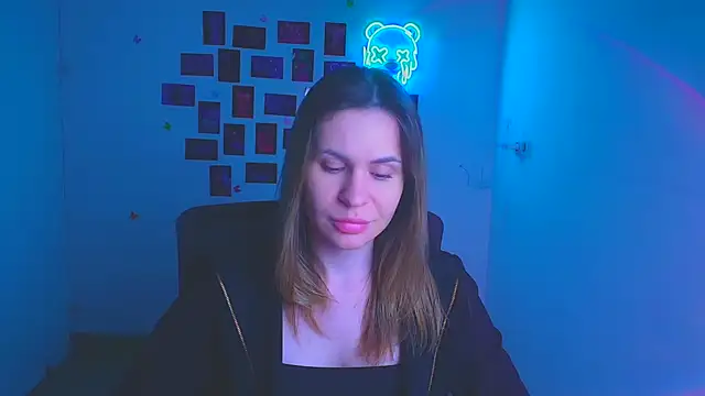 Kira raaaa online show from April 2026 05:19:01 AM