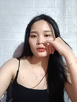 Snapshot of Akile80 chatting on May 2026 03:33:02 PM Akile80 online show from May 2026 03:33:02 PM