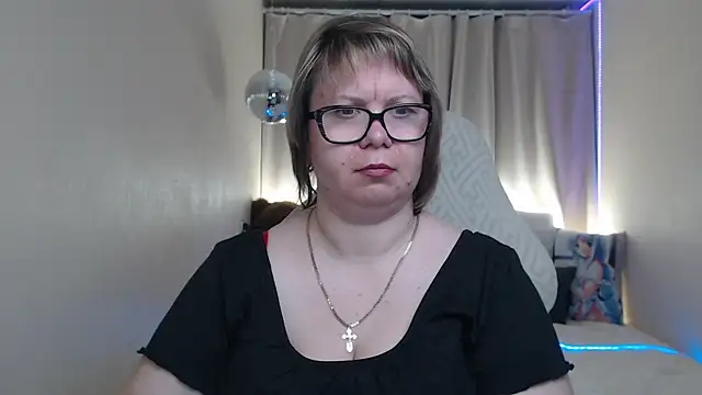 Snapshot of BonnnyBoobsy chatting on May 2026 06:27:01 PM BonnnyBoobsy online show from May 2026 06:27:01 PM