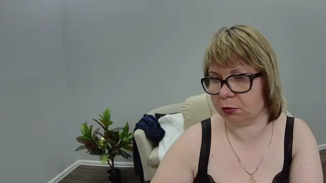 Snapshot of BonnnyBoobsy chatting on July 2026 06:34:02 PM BonnnyBoobsy online show from July 2026 06:34:02 PM