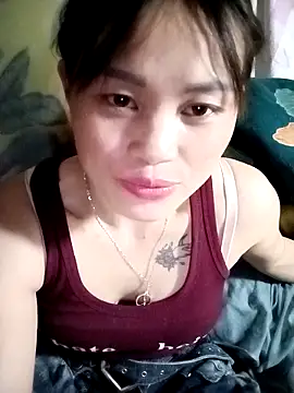 Snapshot of Eli18 chatting on April 2026 05:34:02 AM Eli18 online show from April 2026 05:34:02 AM