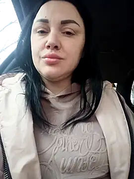 Elsie-Nora online show from March 2026 07:52:02 AM