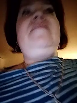 ViktoriaToytor55 online show from April 2026 07:00:01 PM